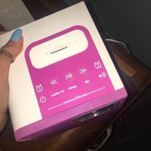 Pink IHome Subwoofer/Stereo Alarm Clock